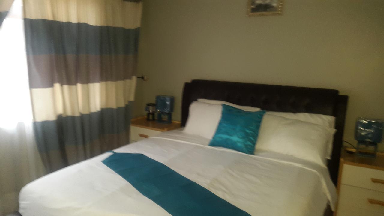 Tintech Bed & Breakfast Francistown Luaran gambar